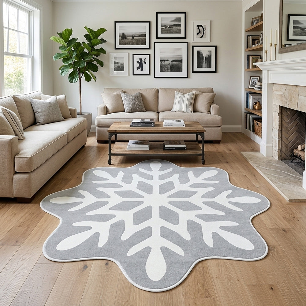 Yuki Gray White Six-Pointed Snowflake Rug